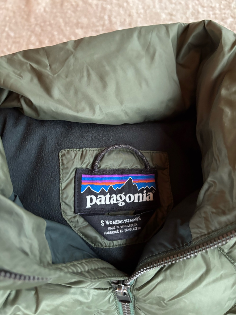 Patagonia Down Bomber Jacket - Picture 2 of 8